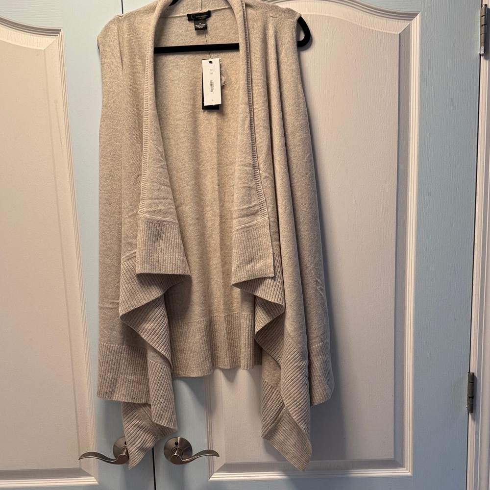 Chic Light Gray Draped cashemer Sweater